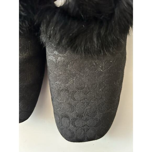 Auth Coach Signature Black Rabbit Fur Slippers Slides Sz 8 - Picture 10 of 10